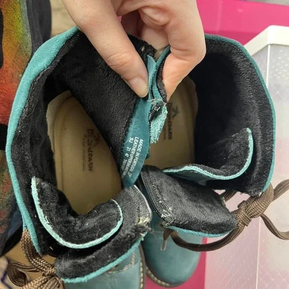 Dromedaris Kara Scrunched Leather and Suede Teal combat-style boots w/ faux fur - Picture 6 of 7